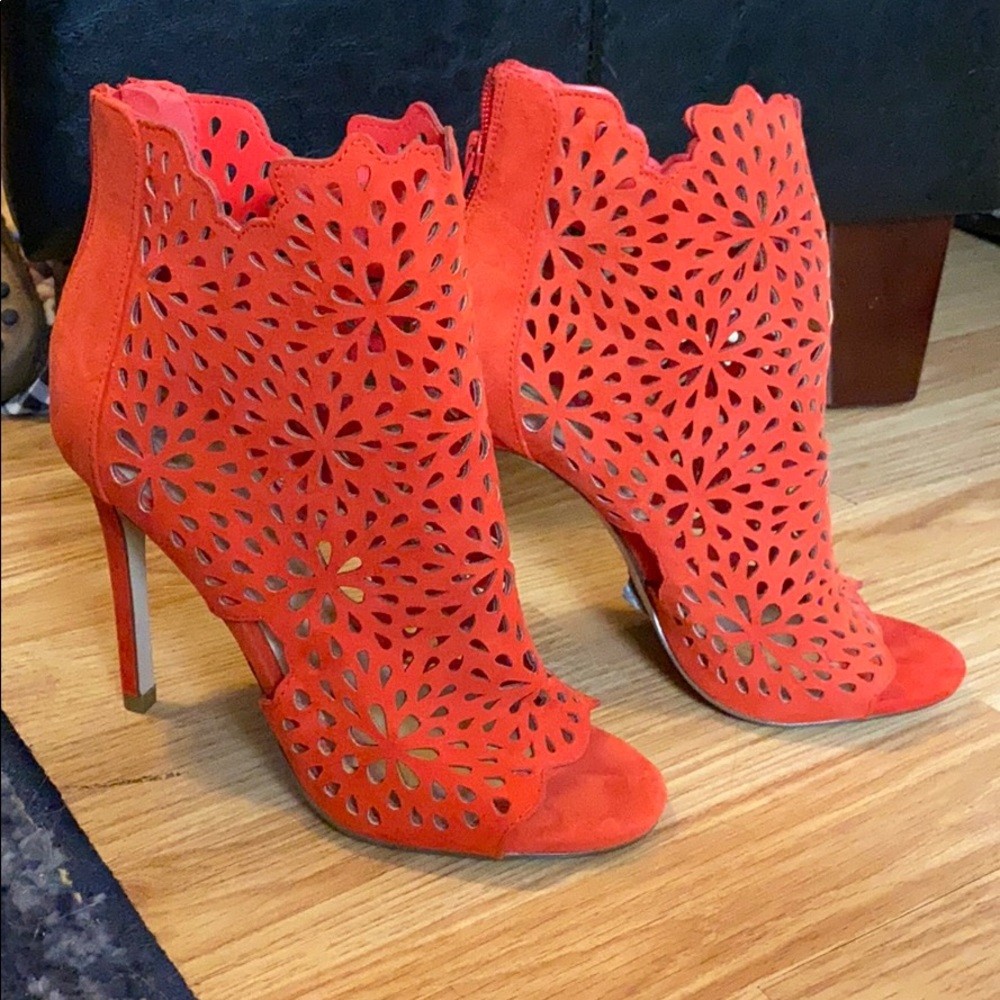 Aldo heels with cutout detail